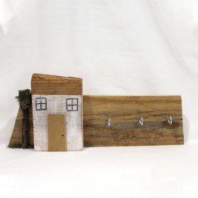 Chaveiro em Madeira com Casa e Árvore com 3 Ganchos