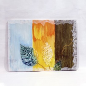 Quadro em Madeira Pintado com Três Cores